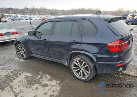 2013 BMW X5 xDrive50I from USA, damaged, VIN 5UXZV8C54D0C15595
